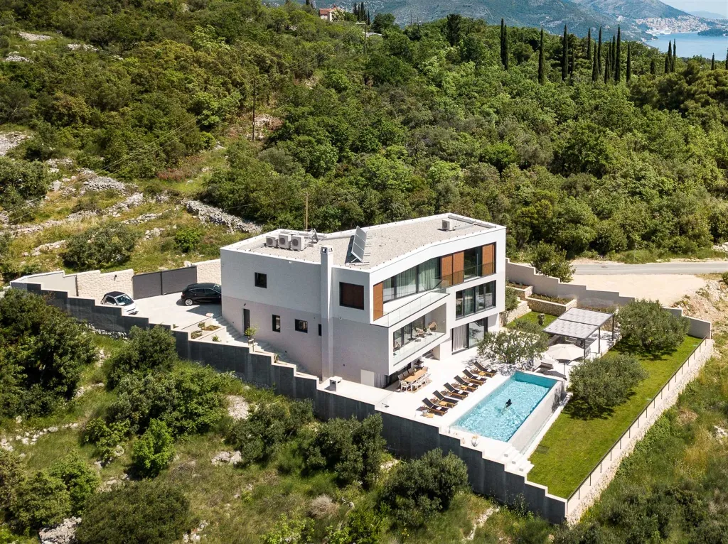 Modern Sea View Villa with Infinity Pool, Dubrovnik
