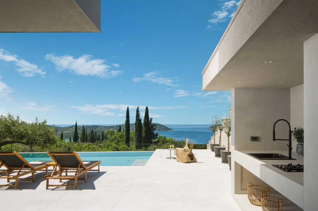 Modern Sea View Villa with Infinity Pool, Dubrovnik