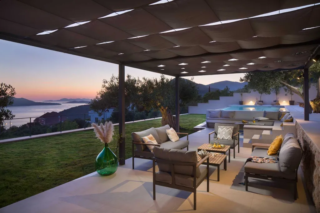 Modern Sea View Villa with Infinity Pool, Dubrovnik