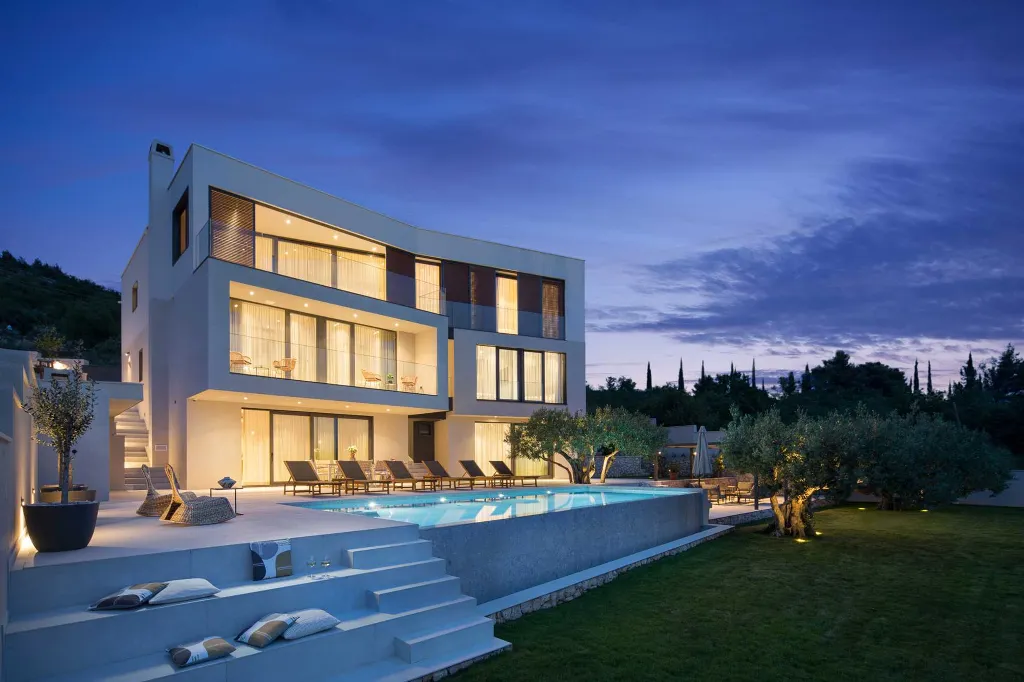 Modern Sea View Villa with Infinity Pool, Dubrovnik