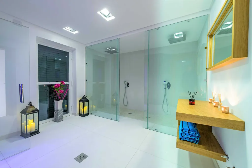 Modern Seaside Villa with Private Pool in Dubrovnik