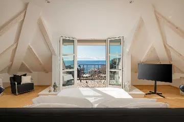 Elegant 4-Bedroom Villa with Pool in Dubrovnik