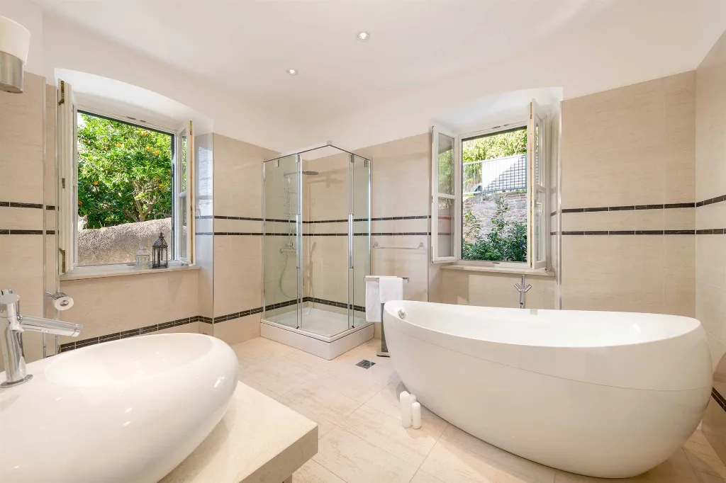 Elegant 4-Bedroom Villa with Pool in Dubrovnik