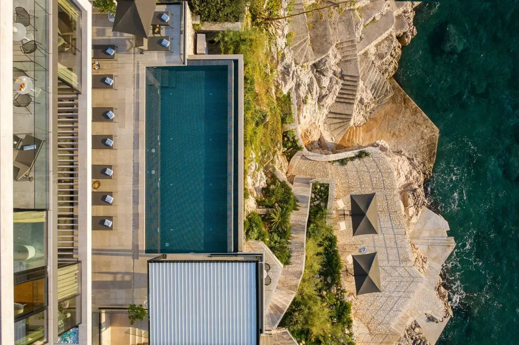 Contemporary Seafront Villa with Pool in Dubrovnik