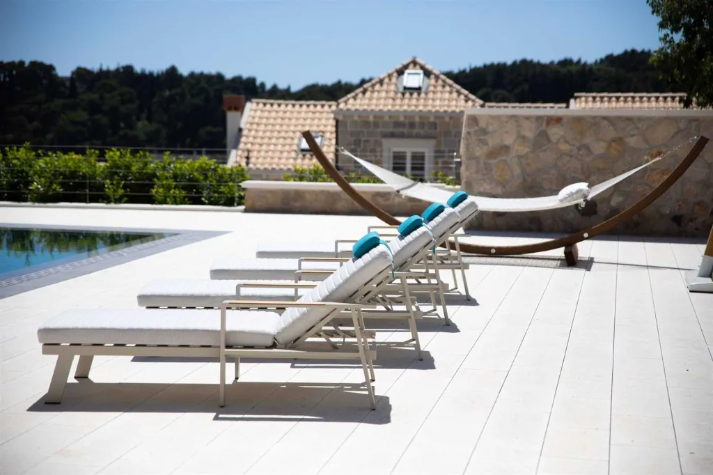 Contemporary Villa With Pool in Dubrovnik