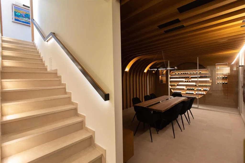 Contemporary Villa With Pool in Dubrovnik