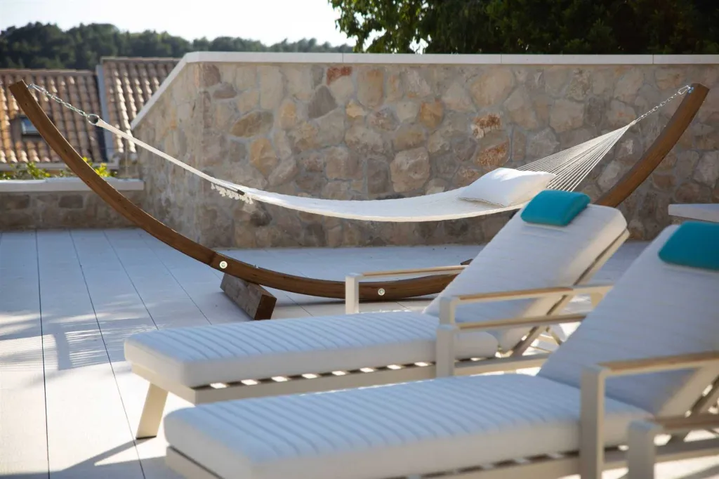 Contemporary Villa With Pool in Dubrovnik