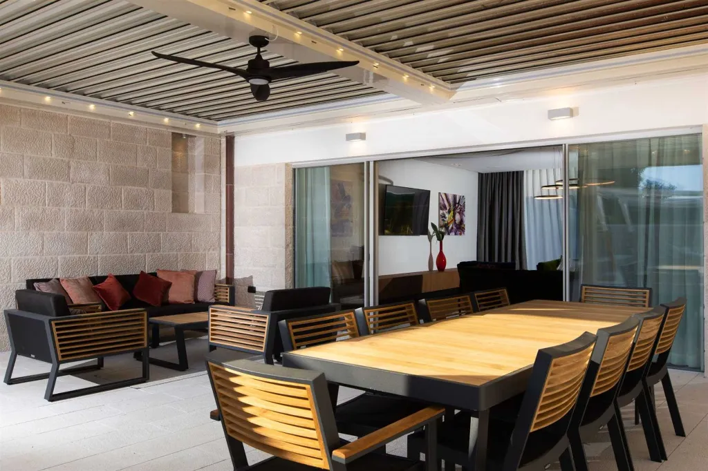 Contemporary Villa With Pool in Dubrovnik