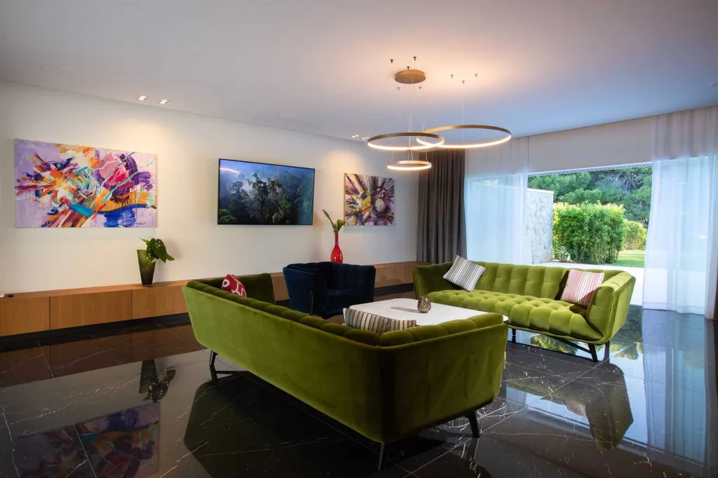 Contemporary Villa With Pool in Dubrovnik
