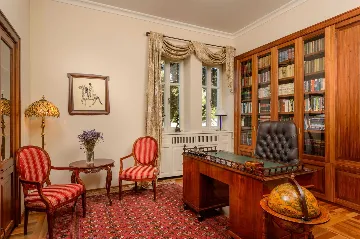 Classic Heritage Villa with Pool in Split