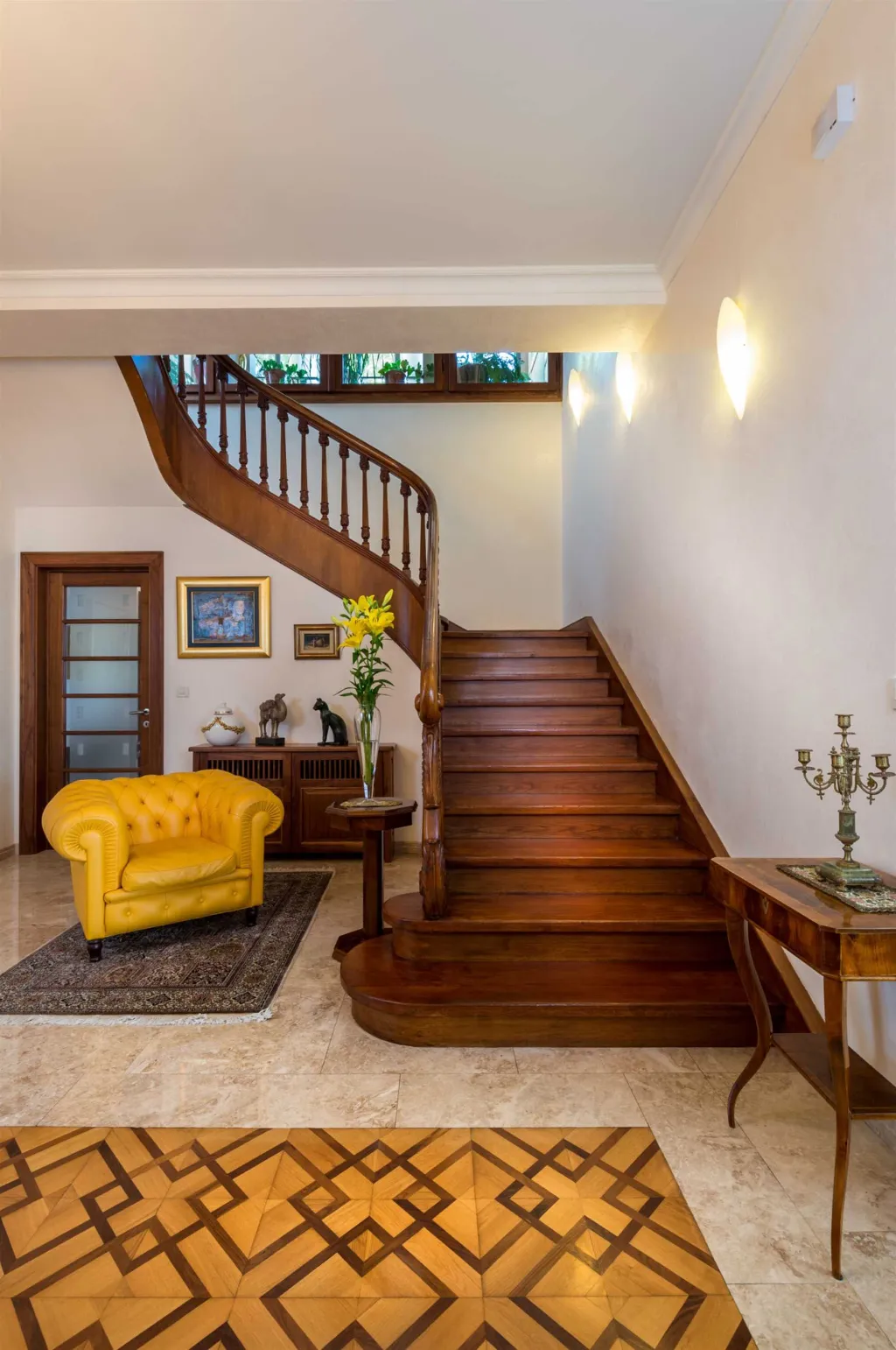Classic Heritage Villa with Pool in Split