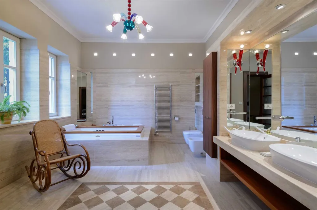 Classic Heritage Villa with Pool in Split
