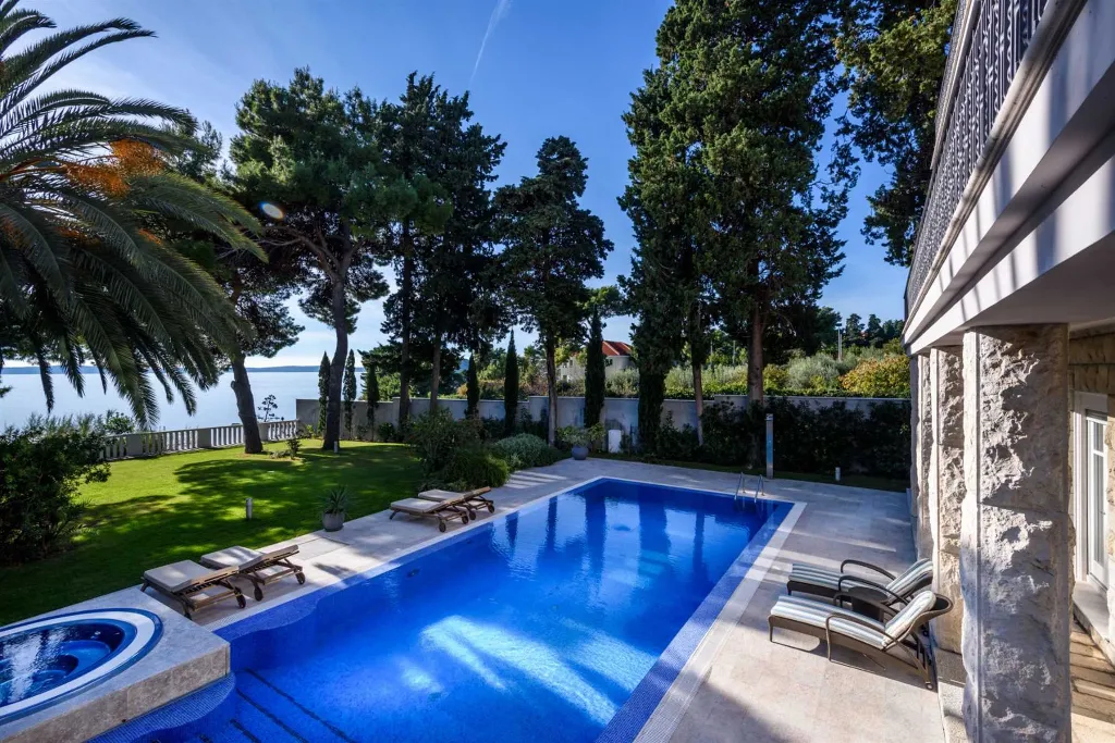 Classic Heritage Villa with Pool in Split