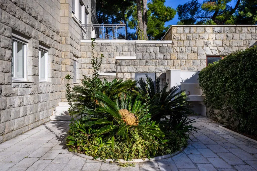 Classic Heritage Villa with Pool in Split