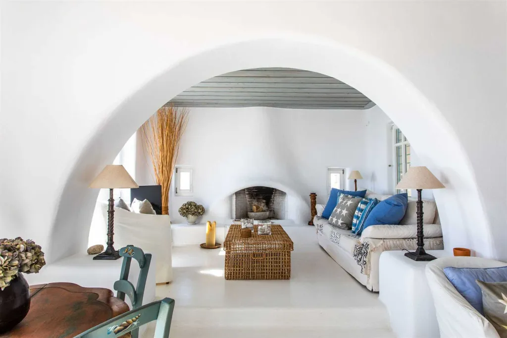 Seaview Infinity Villa with Pool in Mykonos
