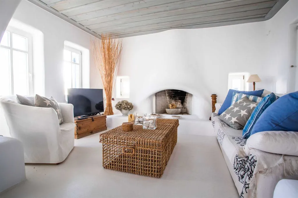 Seaview Infinity Villa with Pool in Mykonos