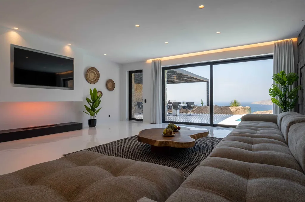 Villa New Mega Nero 6