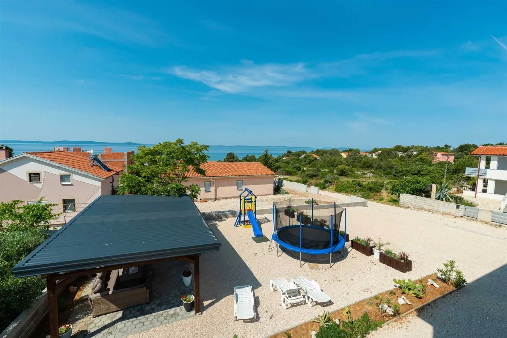 Sea-View 3-Bedroom Apartment with Balcony in Vir