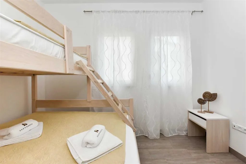 Sea-View 3-Bedroom Apartment with Balcony in Vir