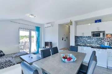 Vir Sea-View Apartment for Up to 6 Guests