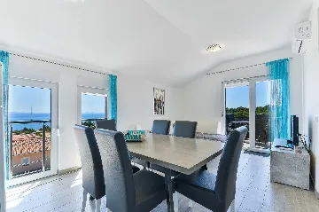 Vir Sea-View Apartment for Up to 6 Guests