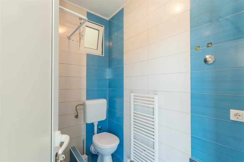 Bibinje 3-Bedroom Apartment with Swimming Pool