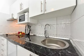 Vir Apartment for Up to 8 Guests with Sea View