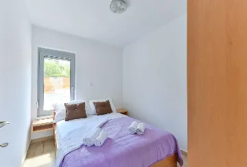 2-Bedroom Apartment with Terrace in Pag