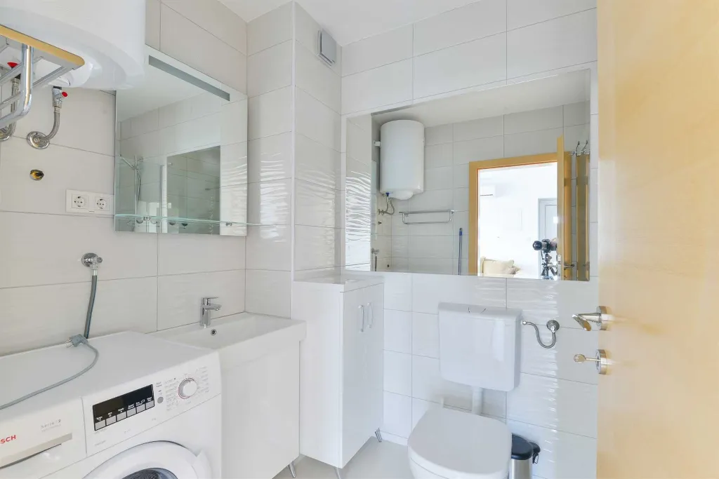 2-Bedroom Apartment with Terrace in Pag