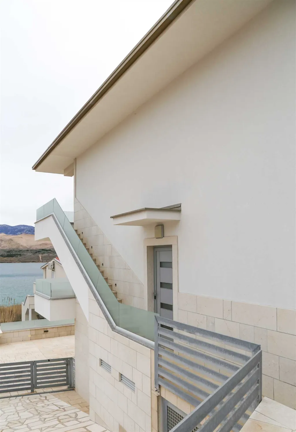 Apartment in Pag with Sea and Mountain Views