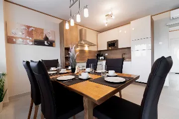 Beachfront 2-Bedroom Villa in Privlaka with Jacuzzi