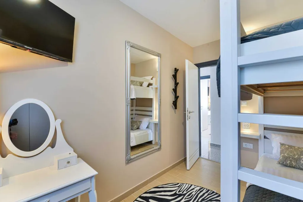 Modern Wellness Villa with Pool in Zadar