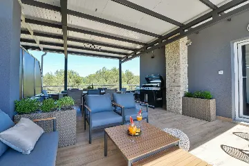 Modern Wellness Villa with Pool in Zadar