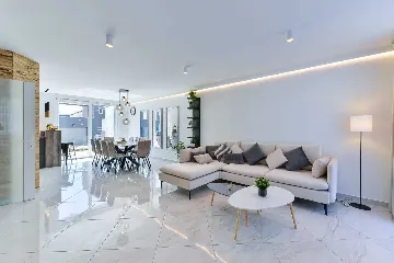 Modern Wellness Villa with Pool in Zadar