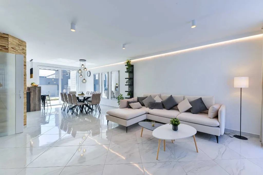 Modern Wellness Villa with Pool in Zadar