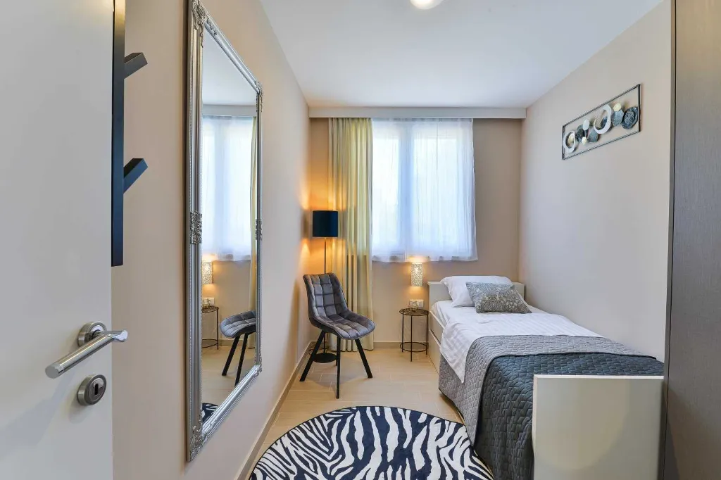 Modern Wellness Villa with Pool in Zadar