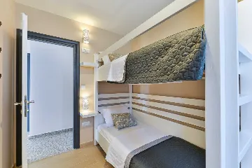 Modern Wellness Villa with Pool in Zadar