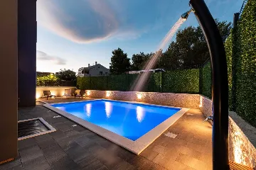 Modern Wellness Villa with Pool in Zadar