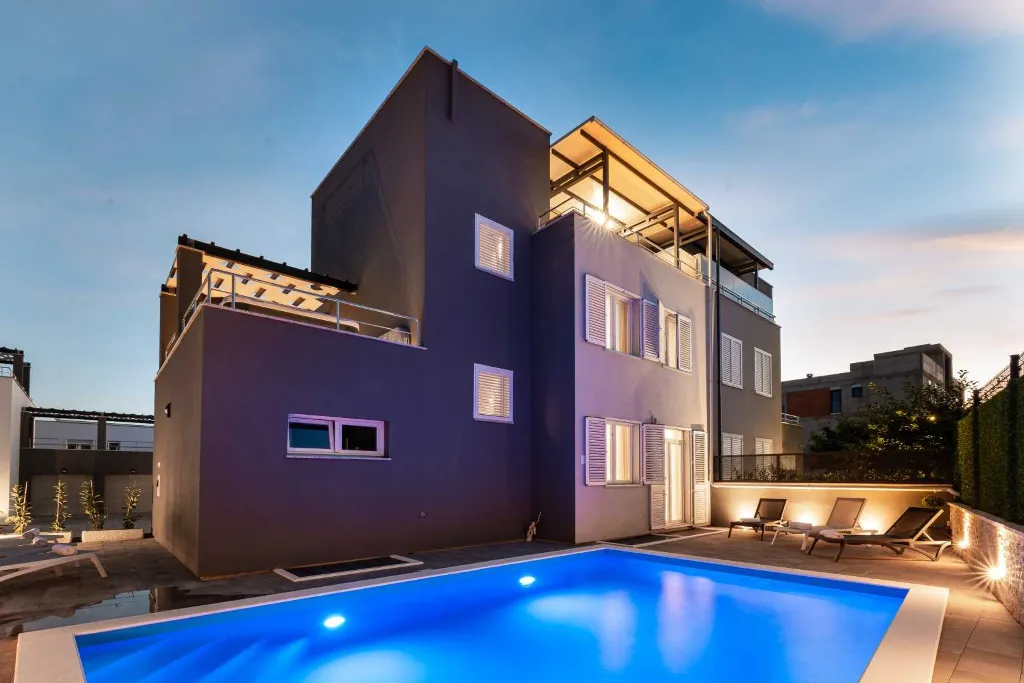 Modern Wellness Villa with Pool in Zadar