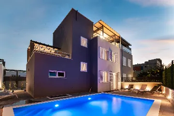 Modern Wellness Villa with Pool in Zadar
