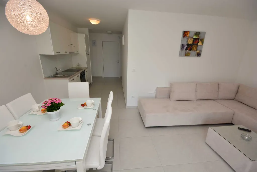 Two-Bedroom Apartment in Turanj with Pool Terrace