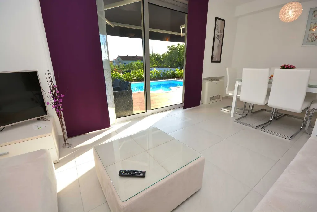 Two-Bedroom Apartment in Turanj with Pool Terrace