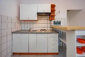 Apartment for 2 with Outdoor Pool in Zadar