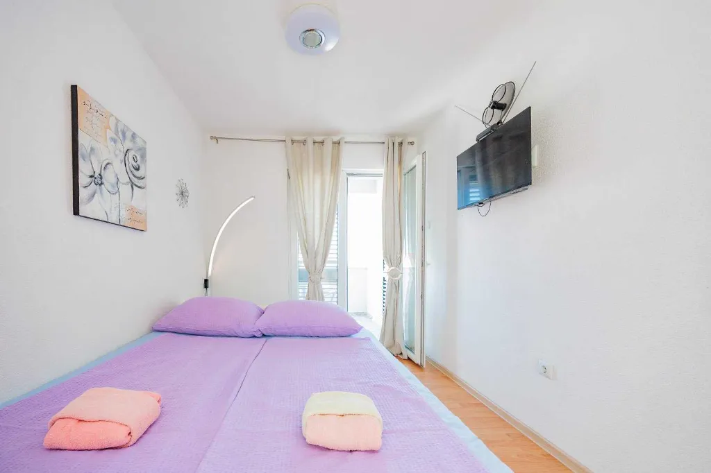 Zadar Apartment in Diklo with Swimming Pool (Up to 4)