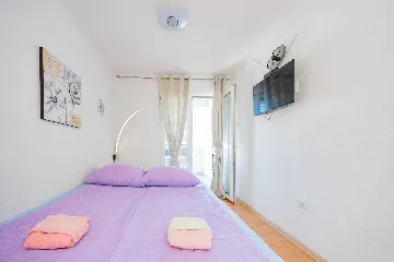 Zadar Apartment in Diklo with Swimming Pool (Up to 4)