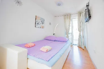 Zadar Apartment in Diklo with Swimming Pool (Up to 4)