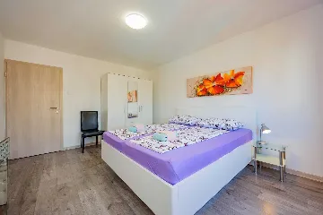 Zadar Apartment in Diklo with Swimming Pool (Up to 4)
