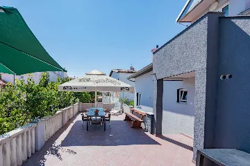 Zadar Apartment in Diklo with Swimming Pool (Up to 4)