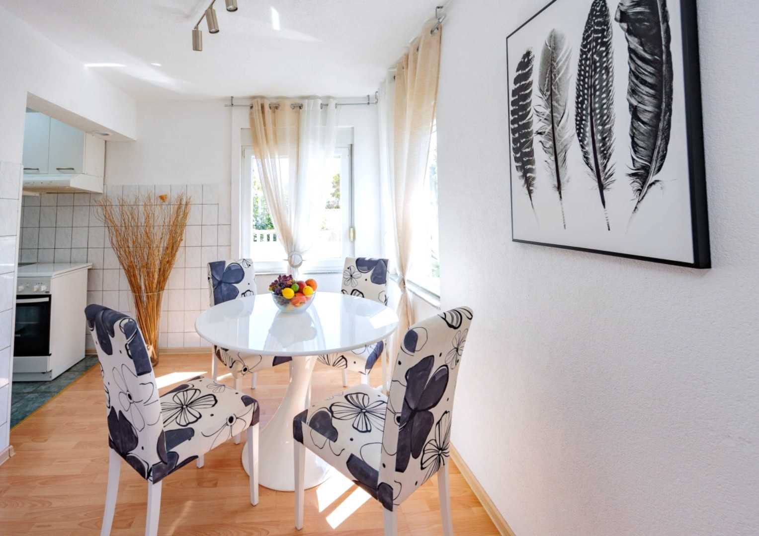 Crowonder Lucky Apartment A3 with Swimming Pool