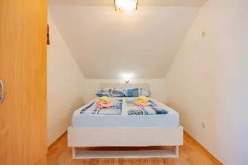 Zadar 3-Bedroom Apartment with Outdoor Pool